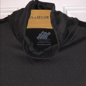 Eastern Mountain Sports EMS long sleeve turtleneck